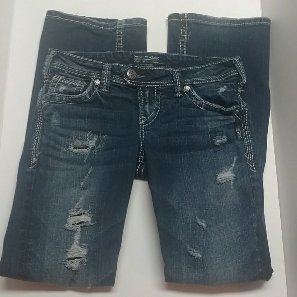 SILVER JEANS CO. TUESDAY Style Distress destroyed